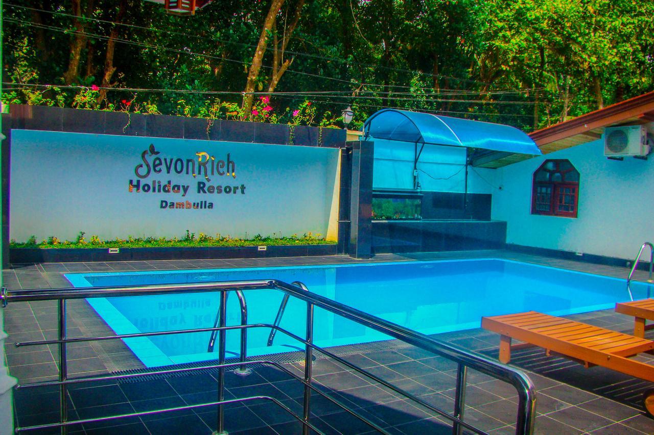 Sevonrich Holiday Resort Dambulla Bagian luar foto